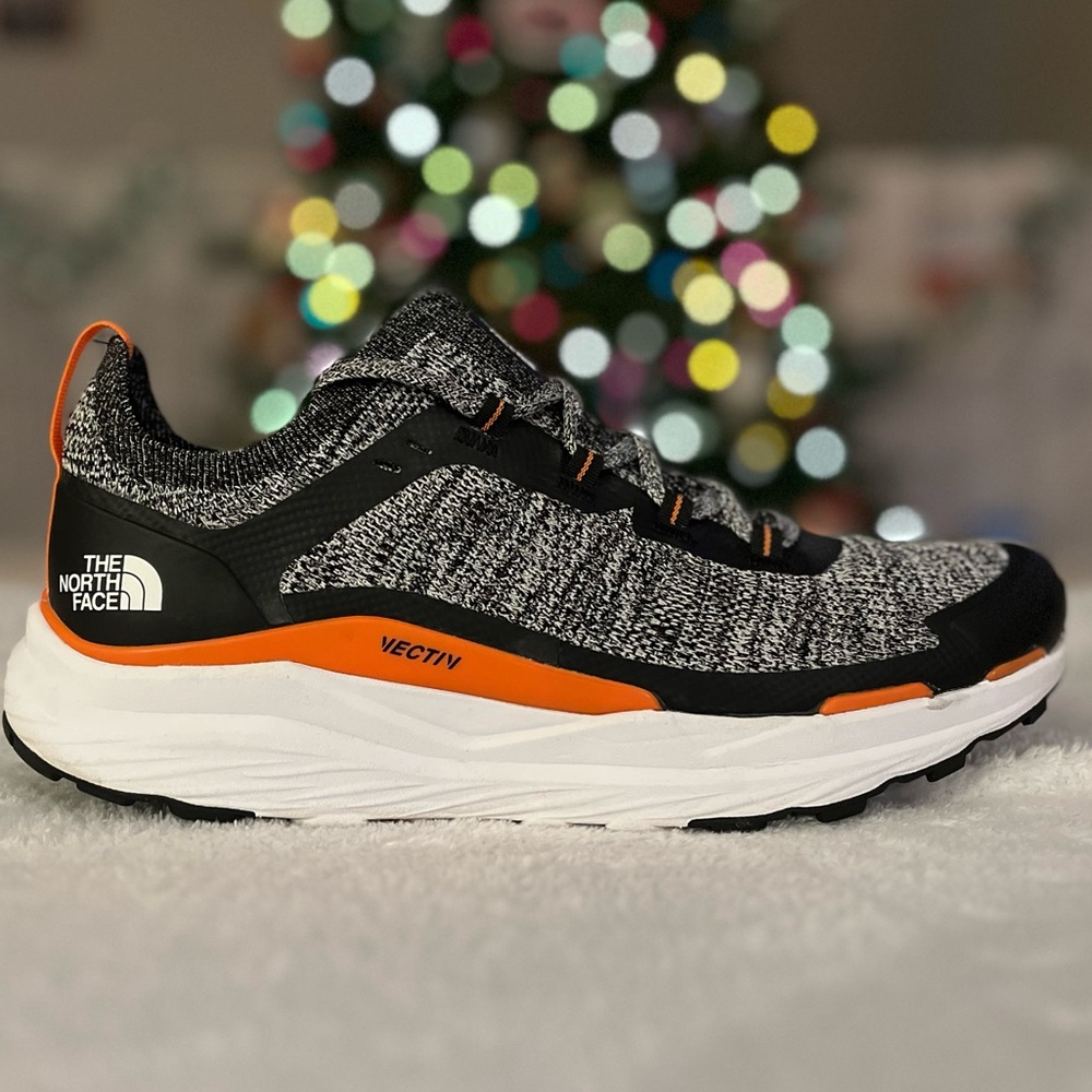 THE NORTH FACE VECTIV TRAIL SHOE MENS SIZE 9